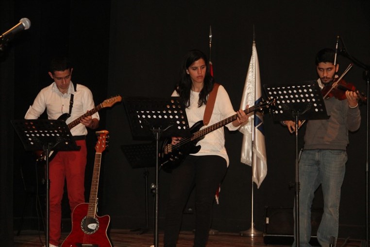 USJ Draw a smile Fundraising Concert